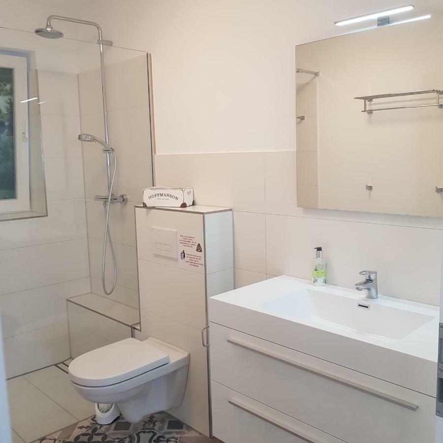 Petit Bagage 2019 Neueroeffnung Appartement Sankt Augustin Buitenkant foto