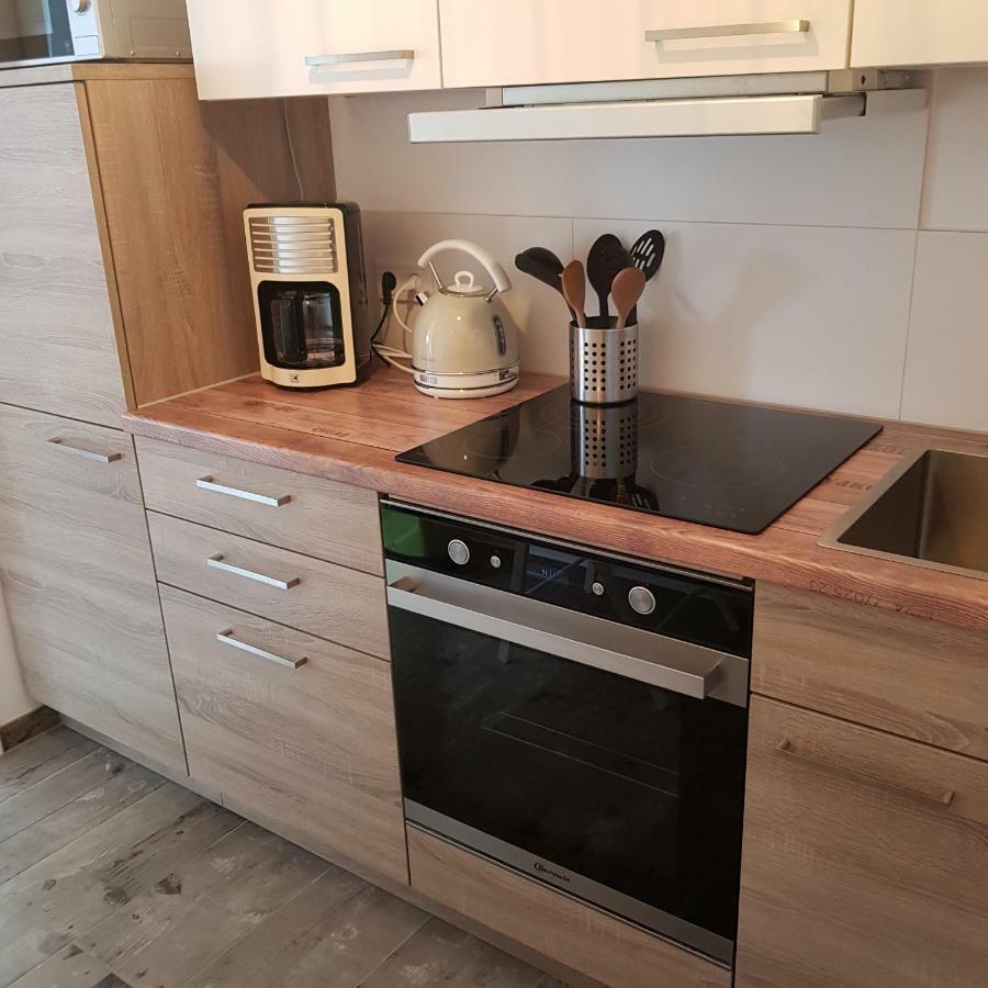 Petit Bagage 2019 Neueroeffnung Appartement Sankt Augustin Buitenkant foto