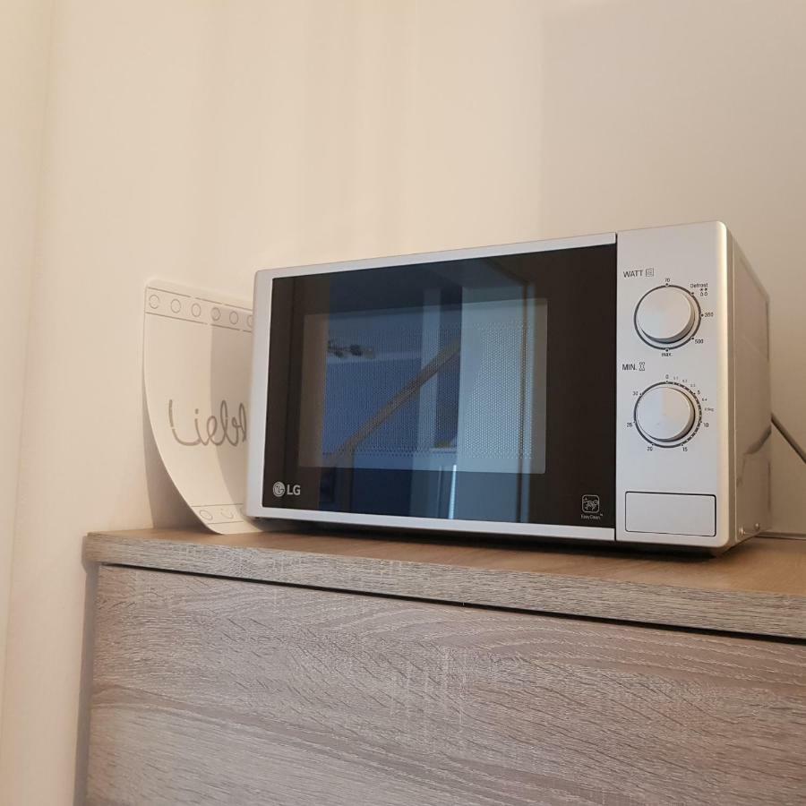 Petit Bagage 2019 Neueroeffnung Appartement Sankt Augustin Buitenkant foto