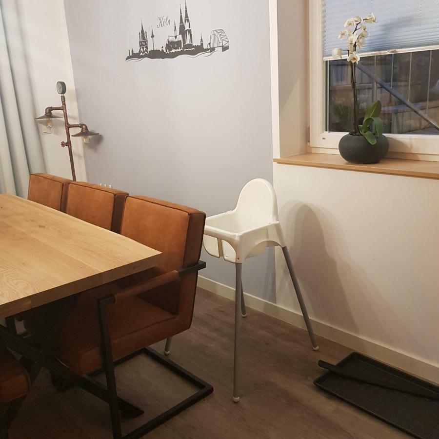 Petit Bagage 2019 Neueroeffnung Appartement Sankt Augustin Buitenkant foto